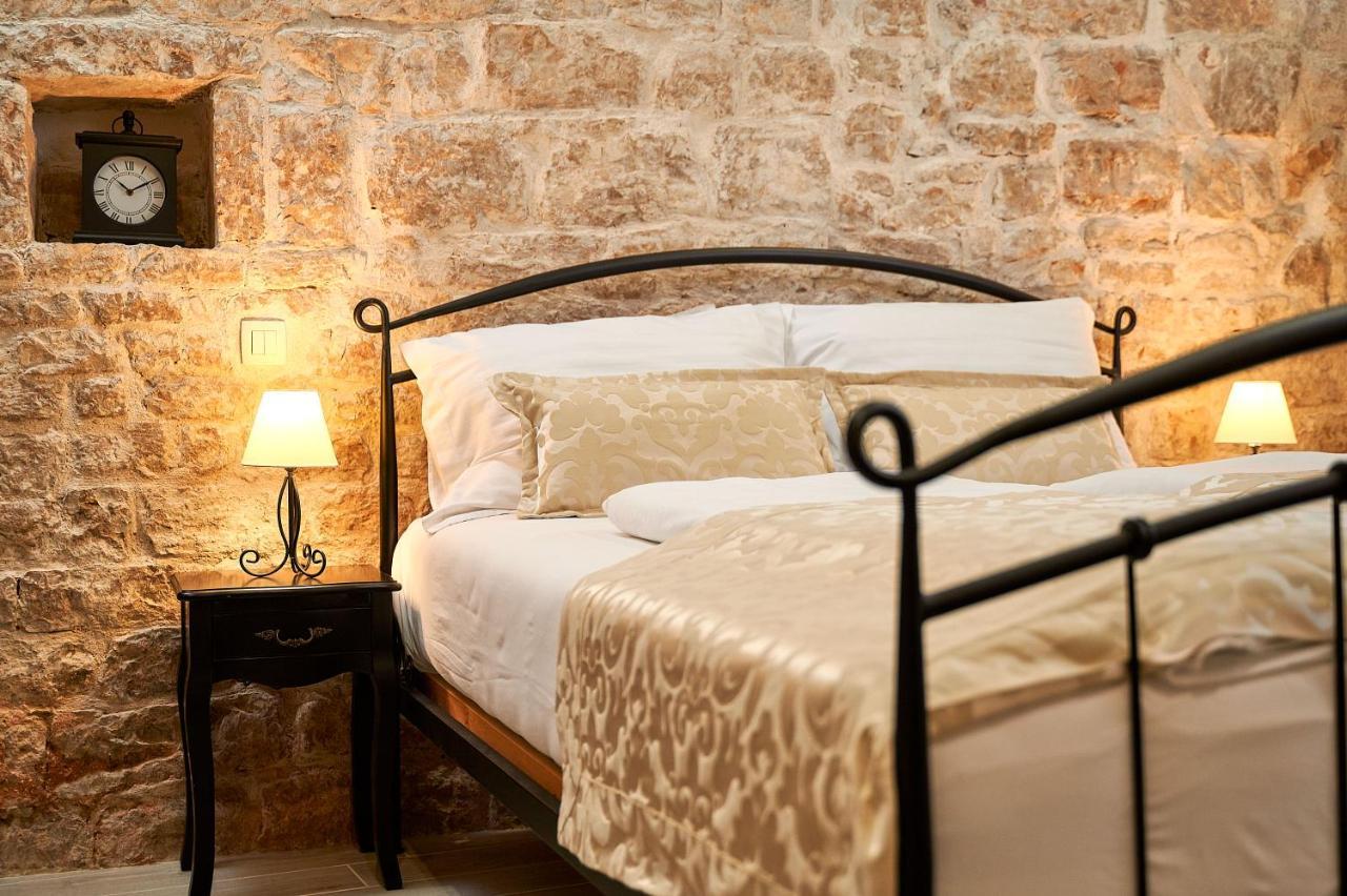 Rustic Apartments Sv Frane In The Old Town Šibenik Buitenkant foto