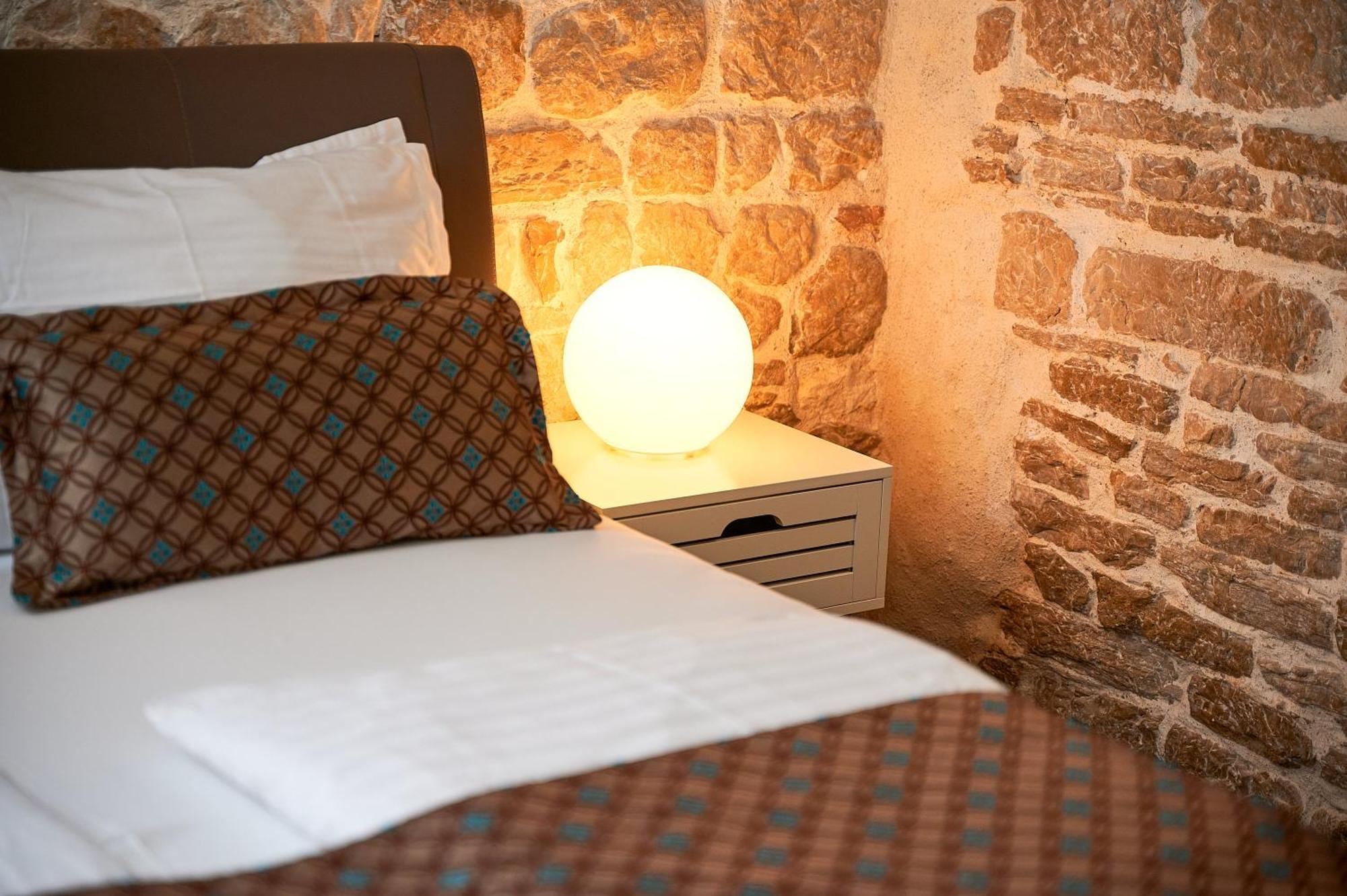 Rustic Apartments Sv Frane In The Old Town Šibenik Buitenkant foto