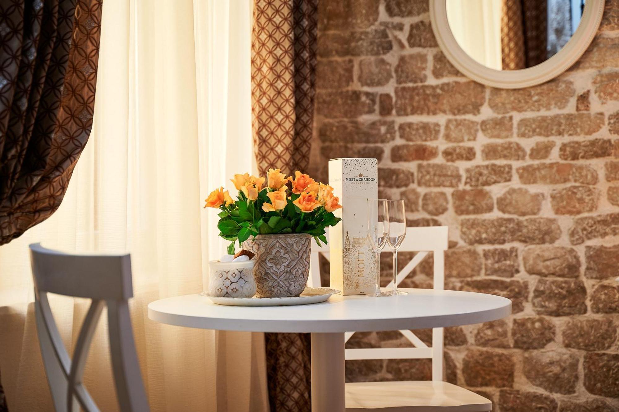 Rustic Apartments Sv Frane In The Old Town Šibenik Buitenkant foto