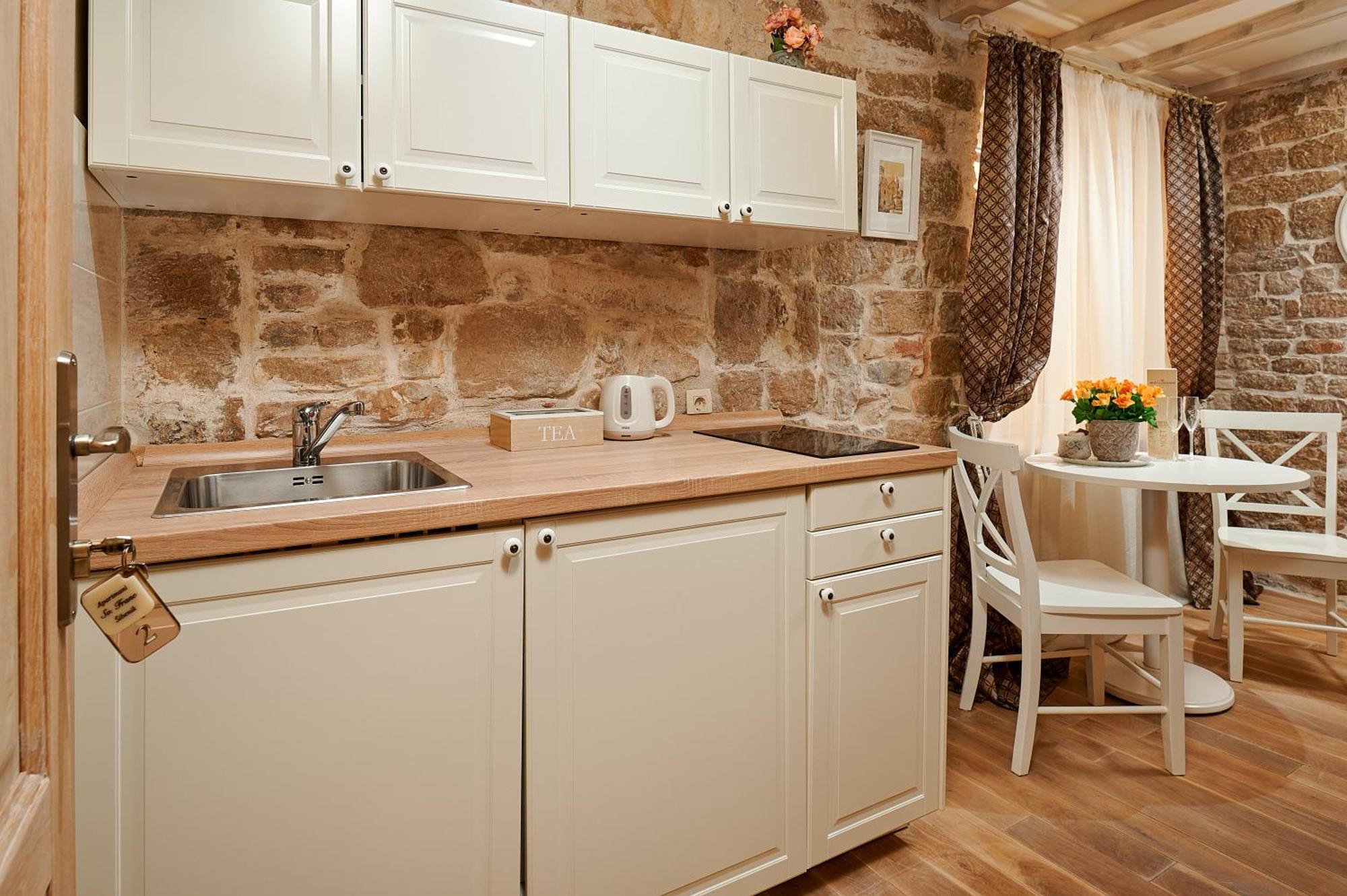 Rustic Apartments Sv Frane In The Old Town Šibenik Buitenkant foto
